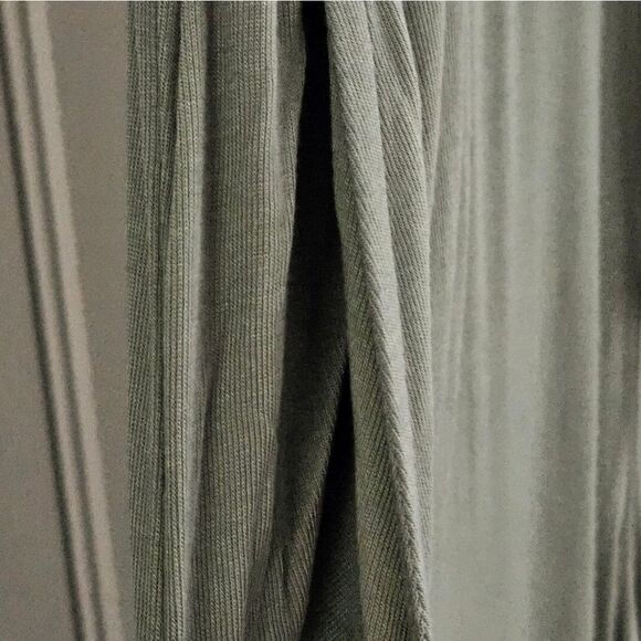 ☀️Umgee, Sage and navy ombre jumper. NWT, Sizes-S,M,L☀️ - Picture 7 of 9